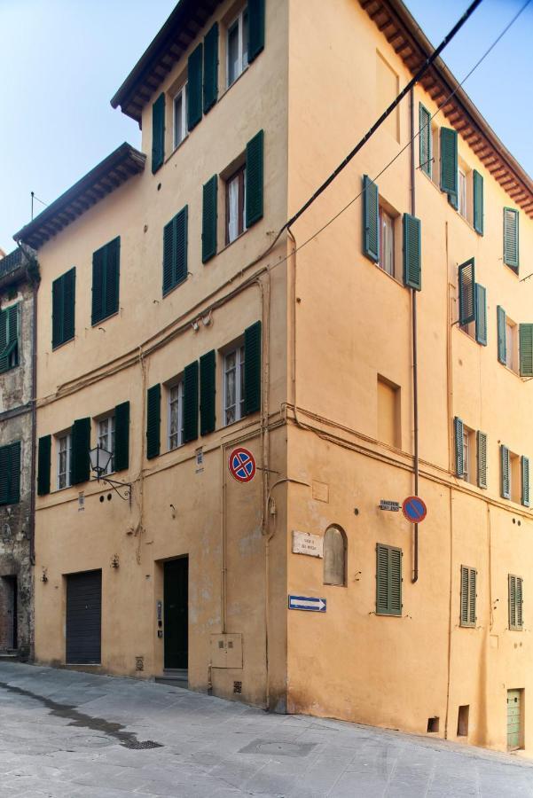 Alla Scala 1746 Siena Bagian luar foto